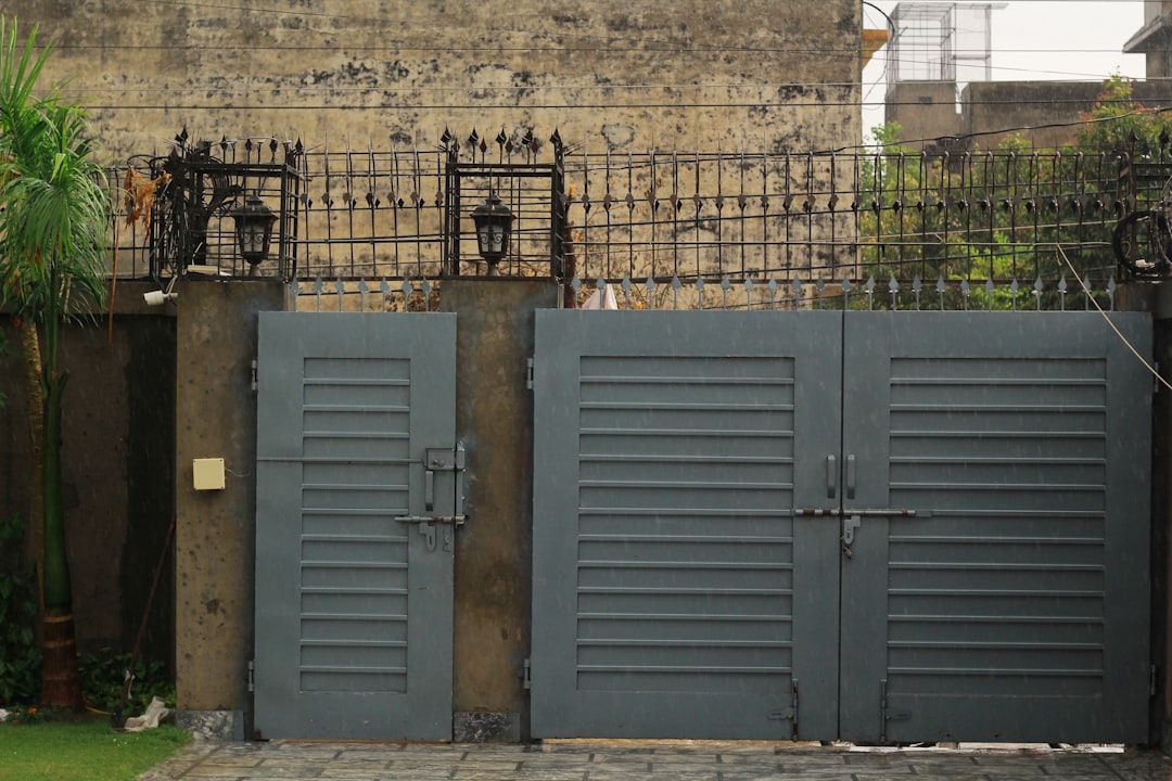 Comparing wrought iron, steel, and aluminum gate metals